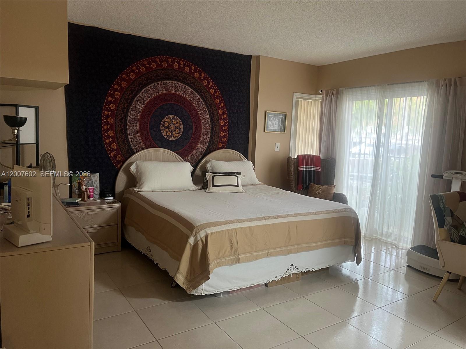 JASMINE LAKES I CONDO - Residential