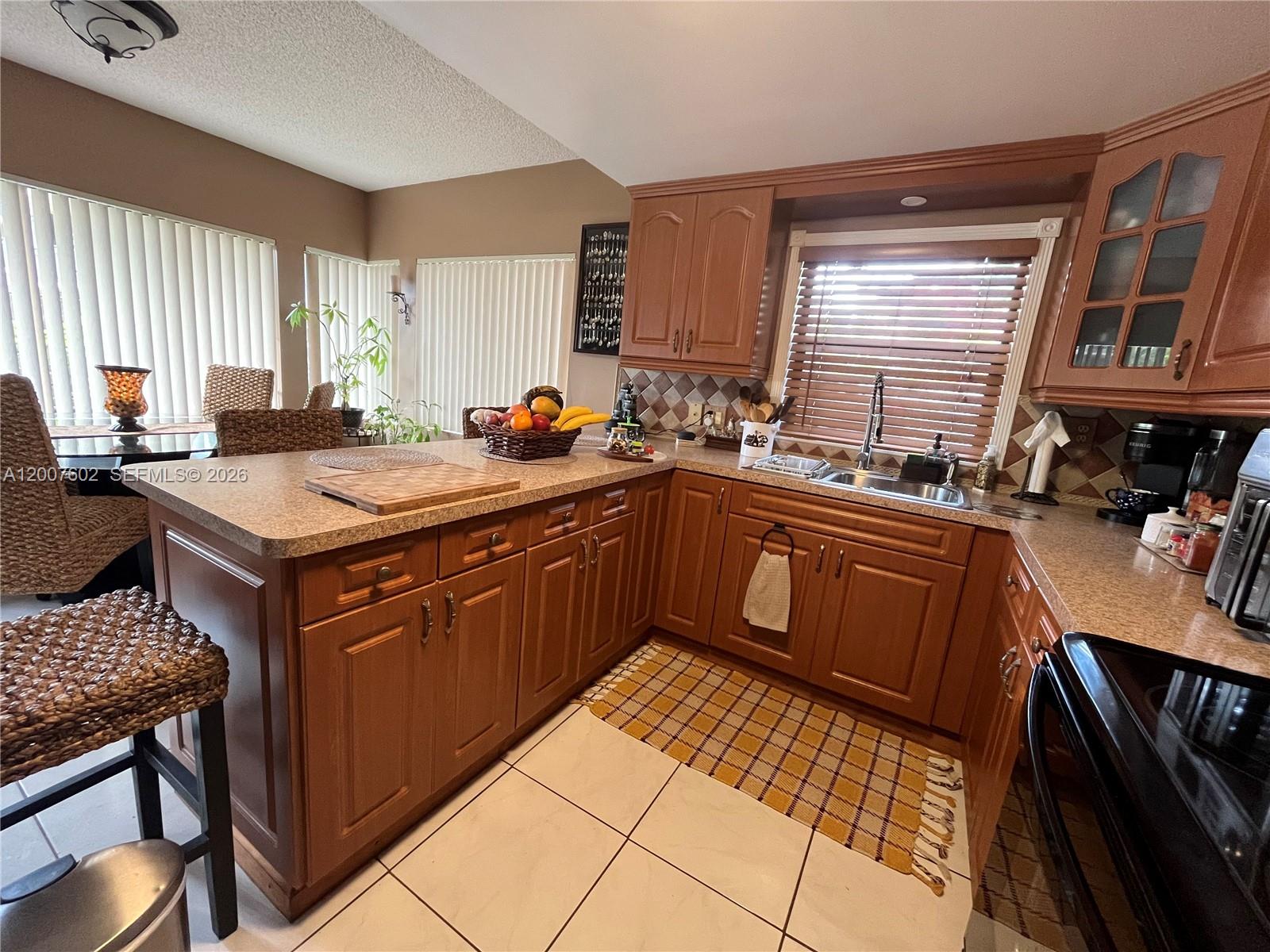 JASMINE LAKES I CONDO - Residential