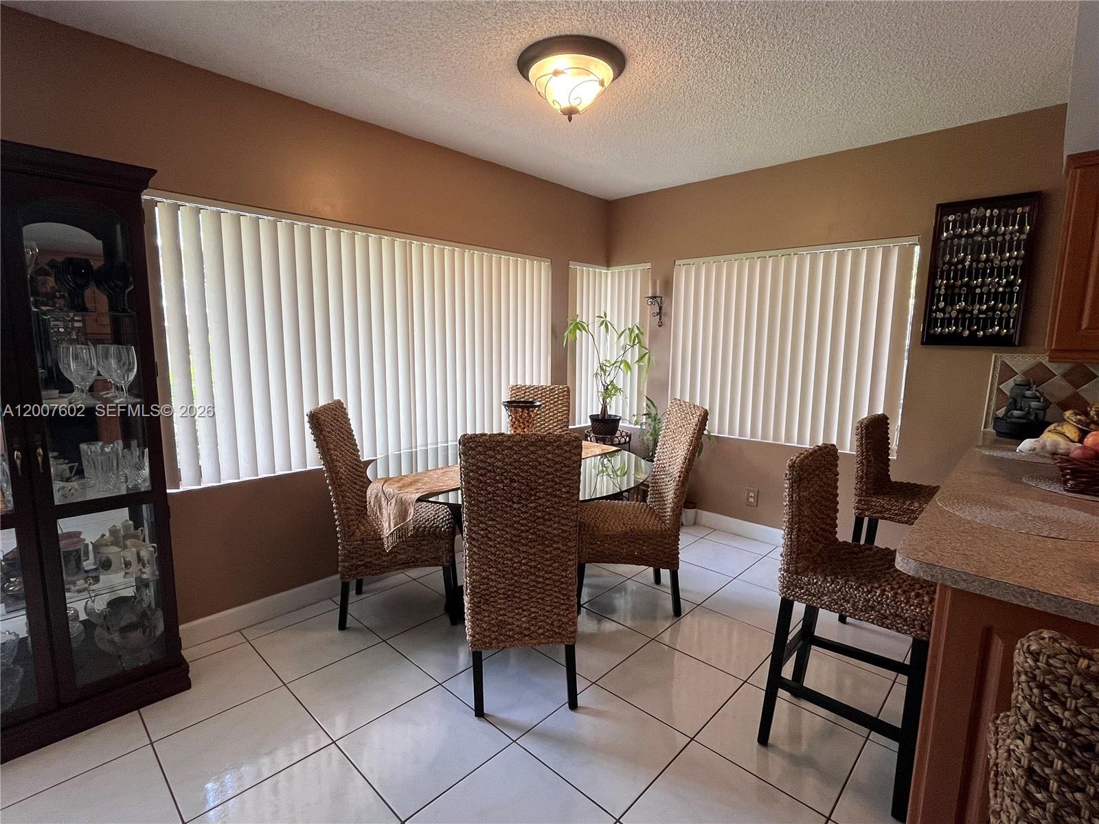 JASMINE LAKES I CONDO - Residential