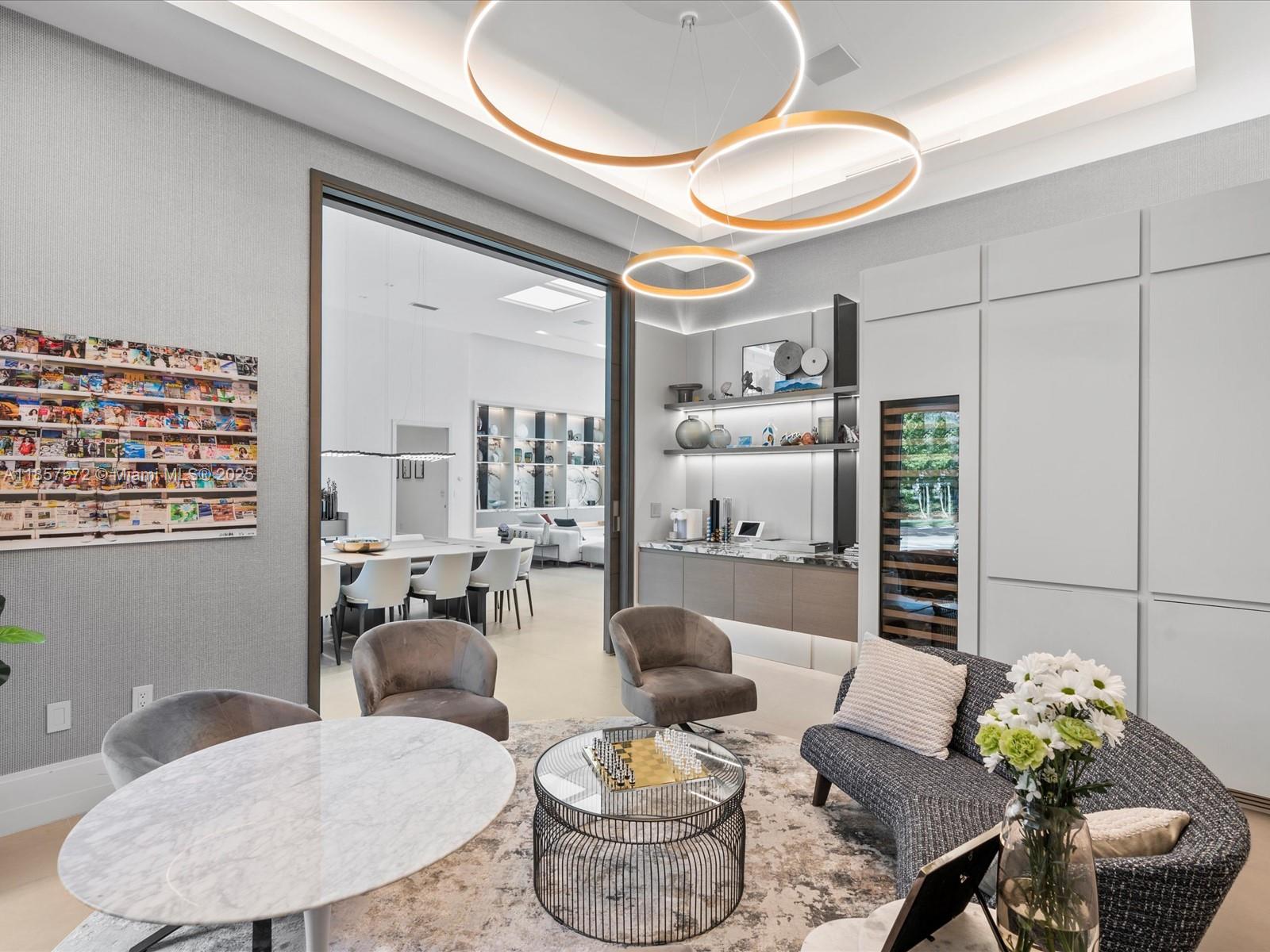 GOLDEN BEACH SEC D - Residential