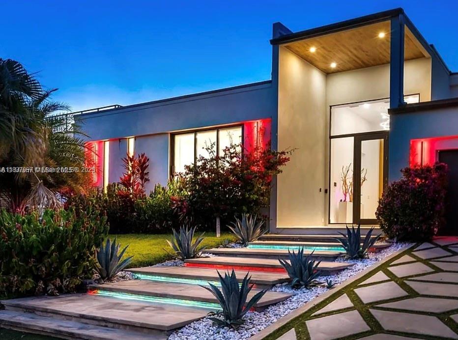 NORTH BAL HARBOUR - Residential