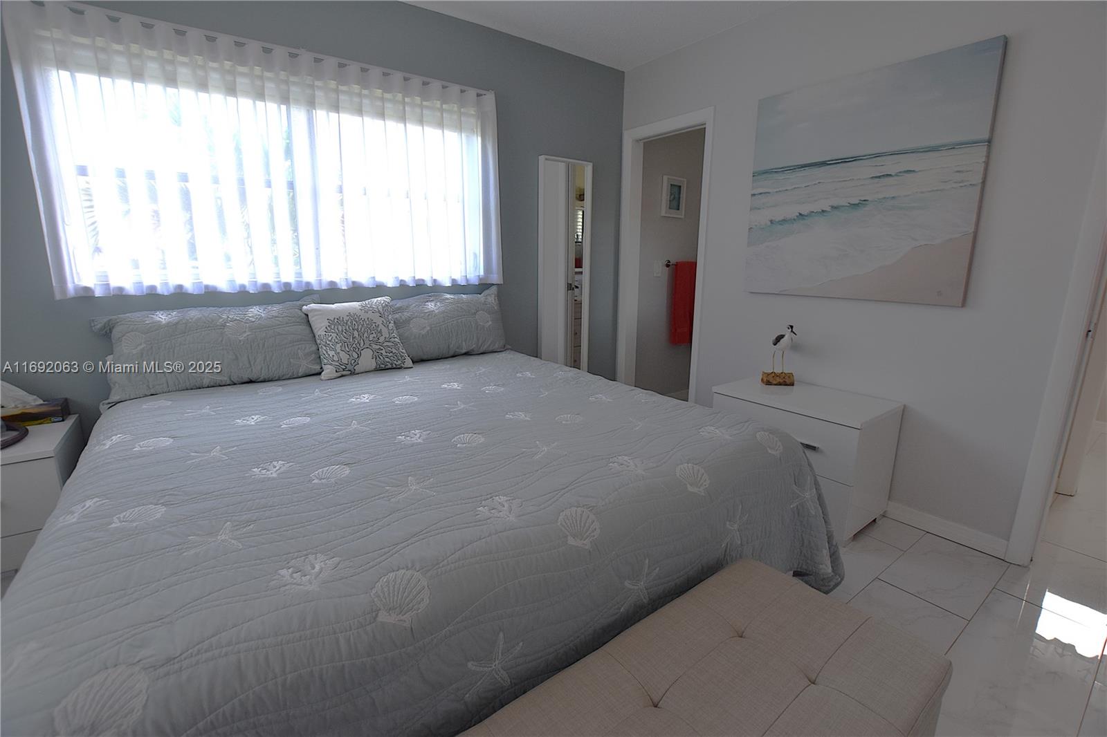 CRESTHAVEN VILLAS CONDO 2 - Residential