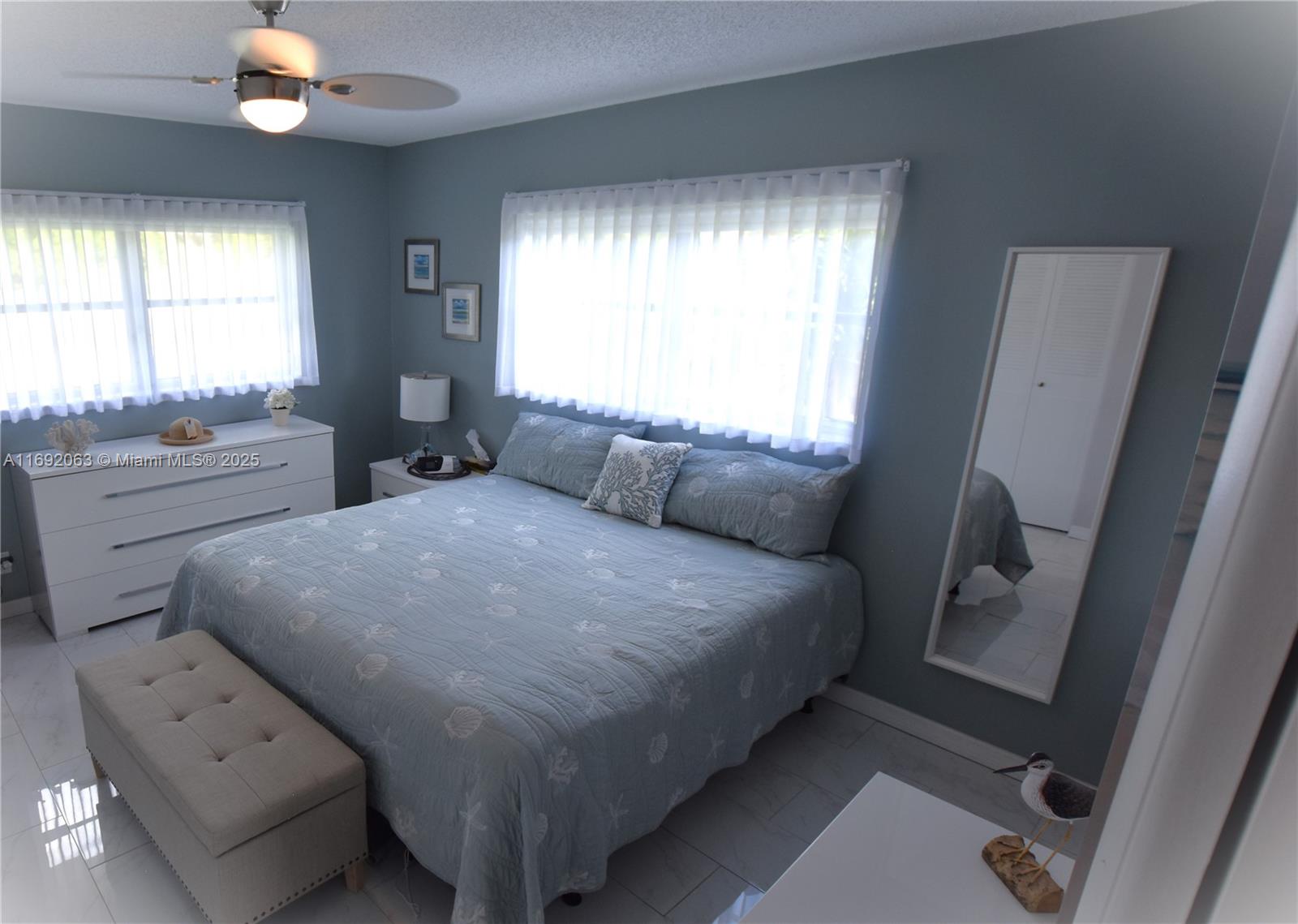 CRESTHAVEN VILLAS CONDO 2 - Residential