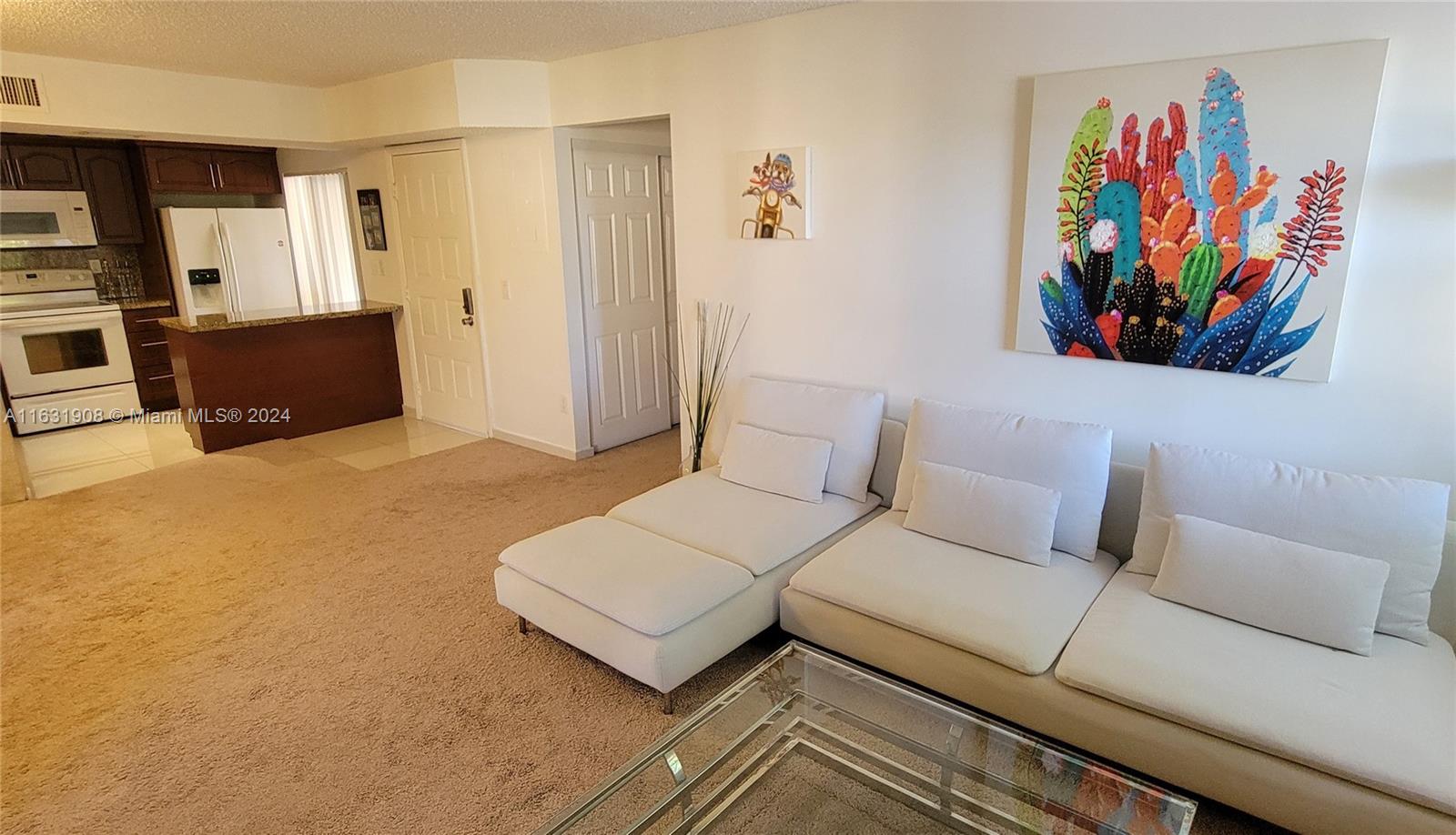 QUATRAINE CONDO III - Residential Lease