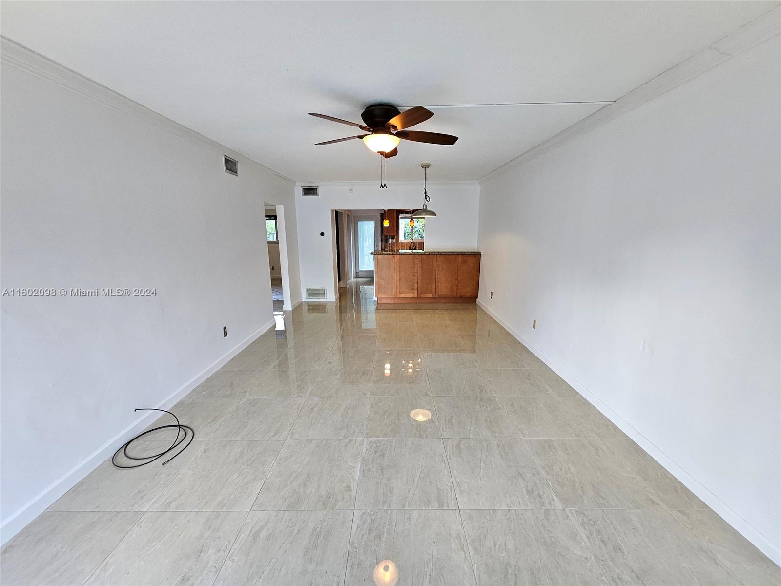 WILTON WEST CONDOMINIUM - Residential Lease