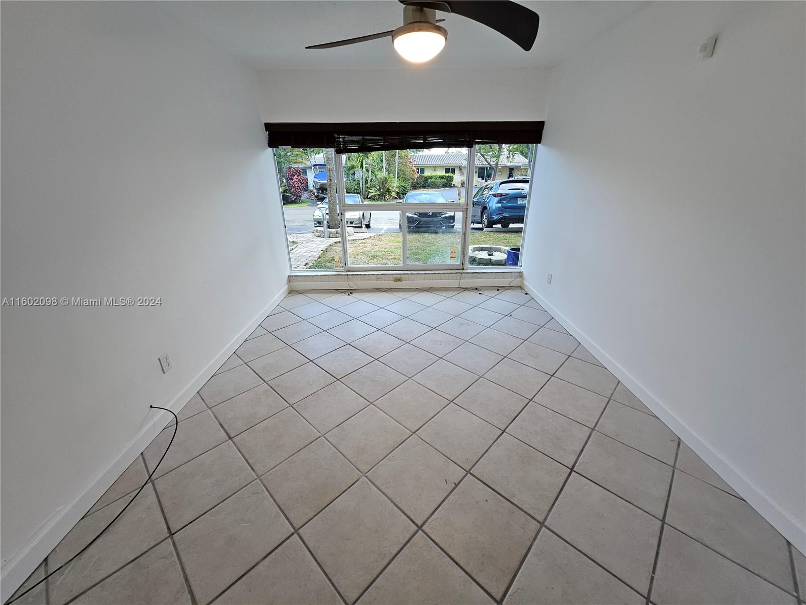 WILTON WEST CONDOMINIUM - Residential Lease