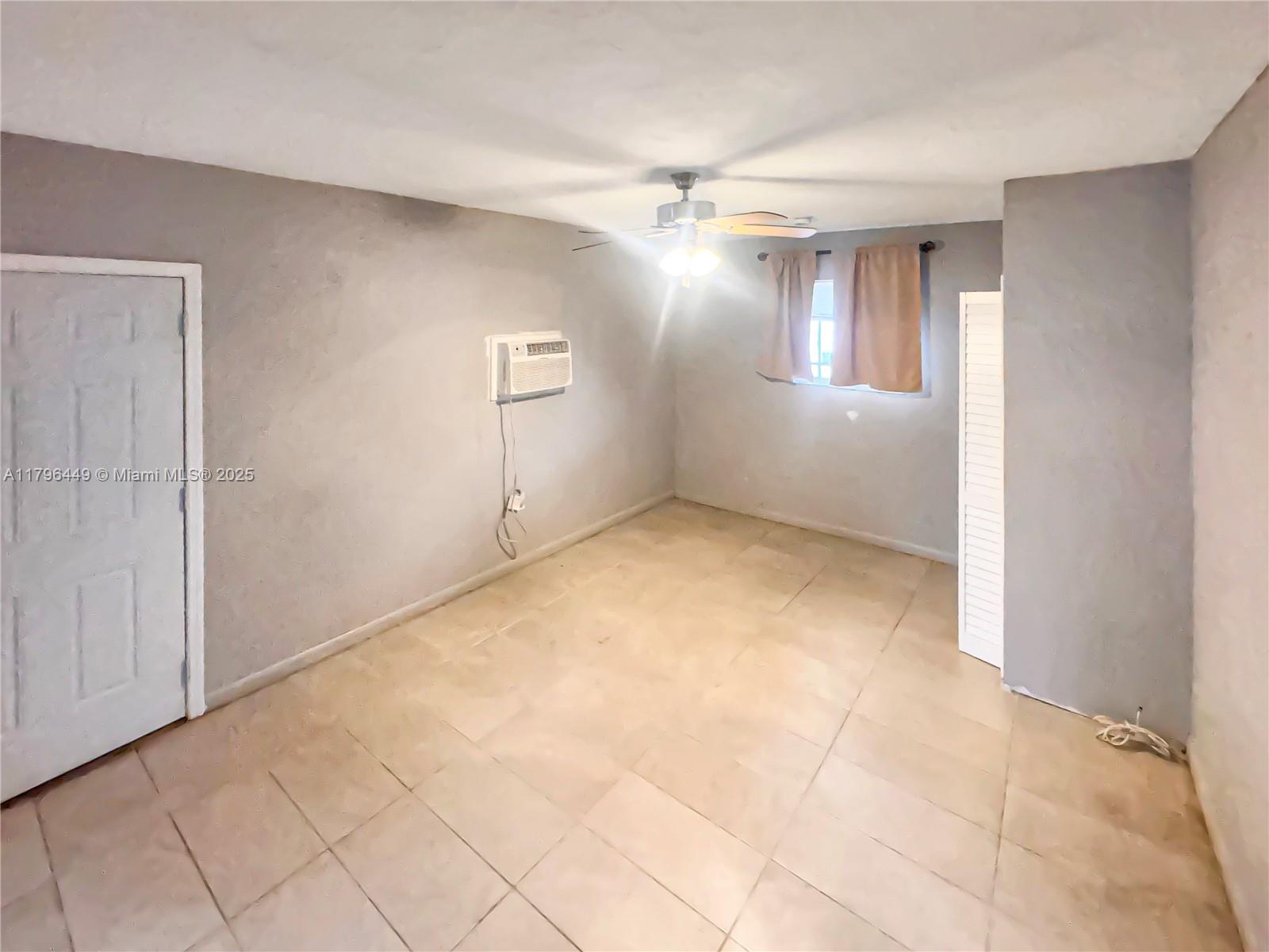 Rental Property at 4440 Nw 168th Ter 2, Miami Gardens, Broward County, Florida - Bedrooms: 1 
Bathrooms: 1  - $1,350 MO.