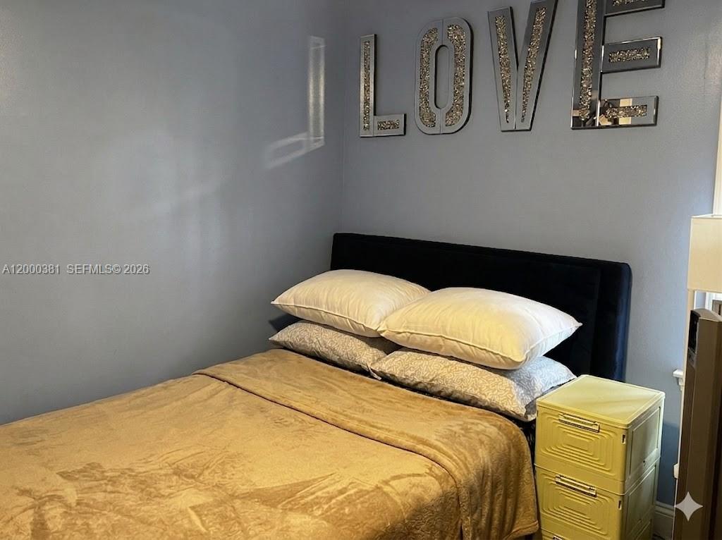 MEADOWRIDGE EAST CONDO - Residential