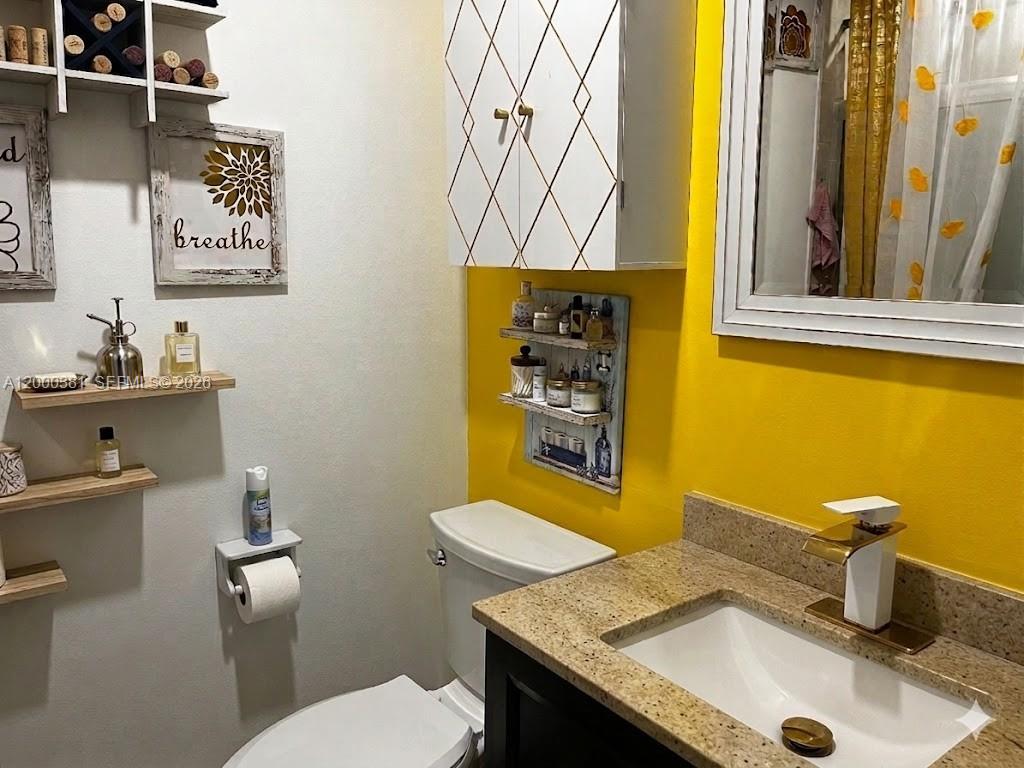 MEADOWRIDGE EAST CONDO - Residential