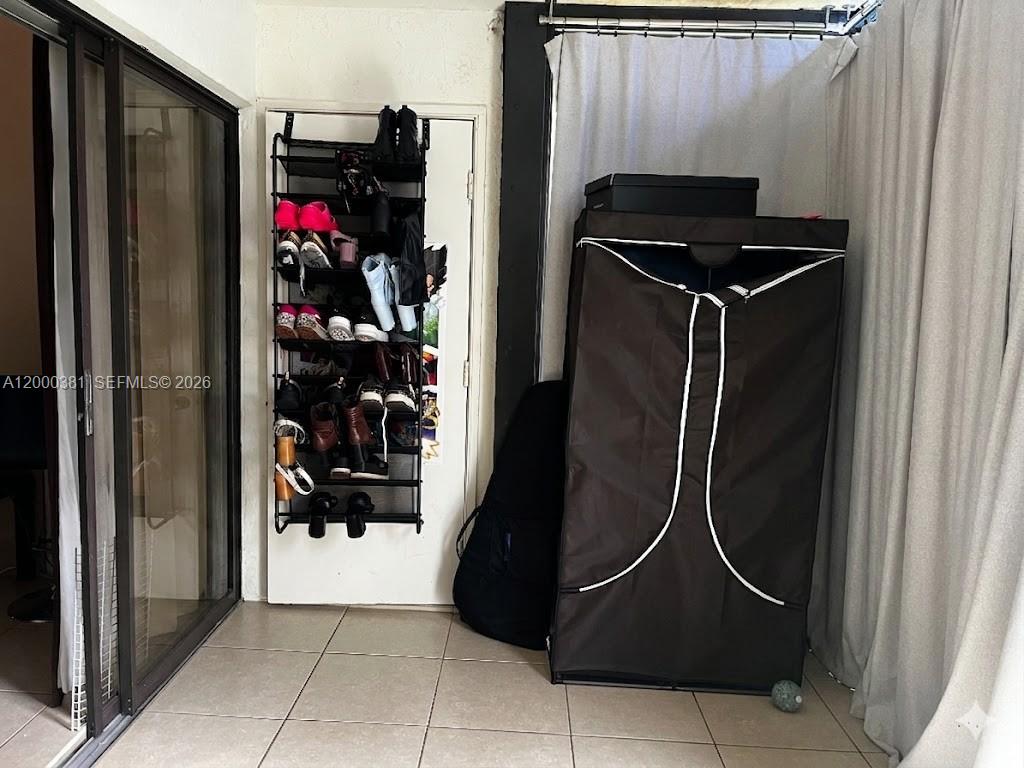 MEADOWRIDGE EAST CONDO - Residential