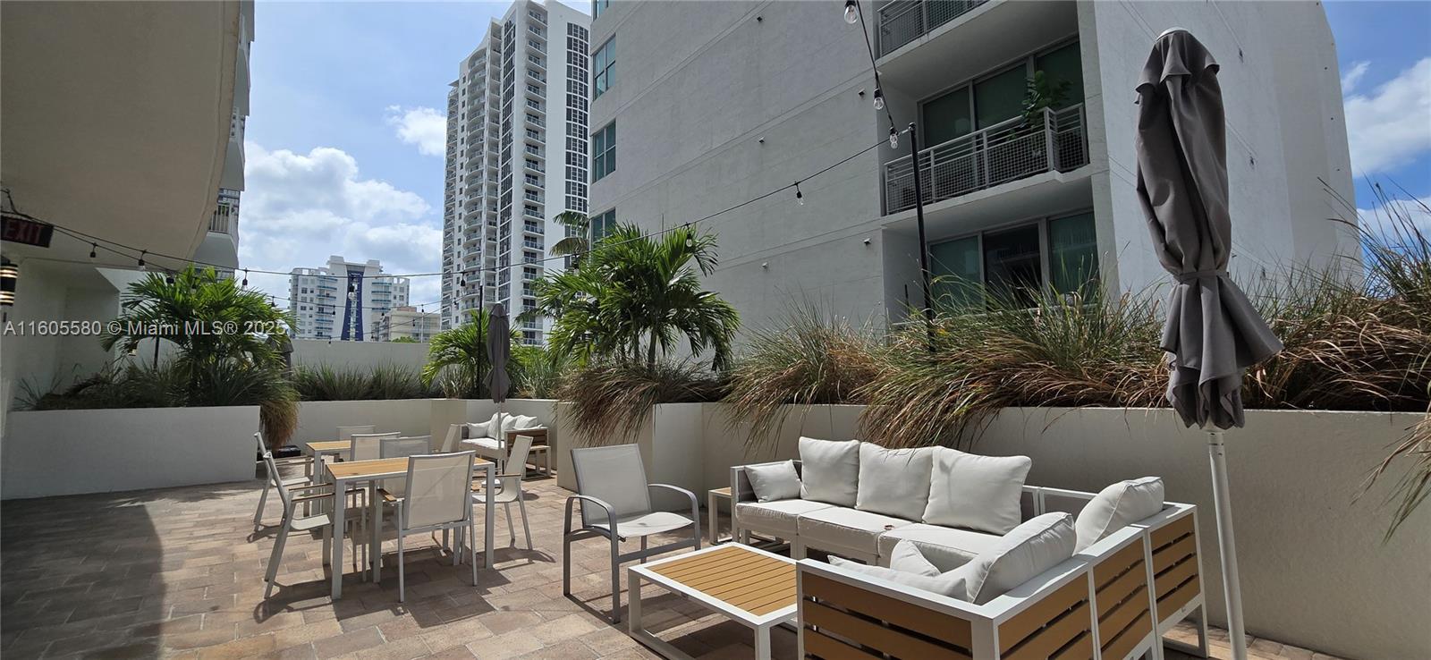 UPTOWN LOFTS CONDO - Residential