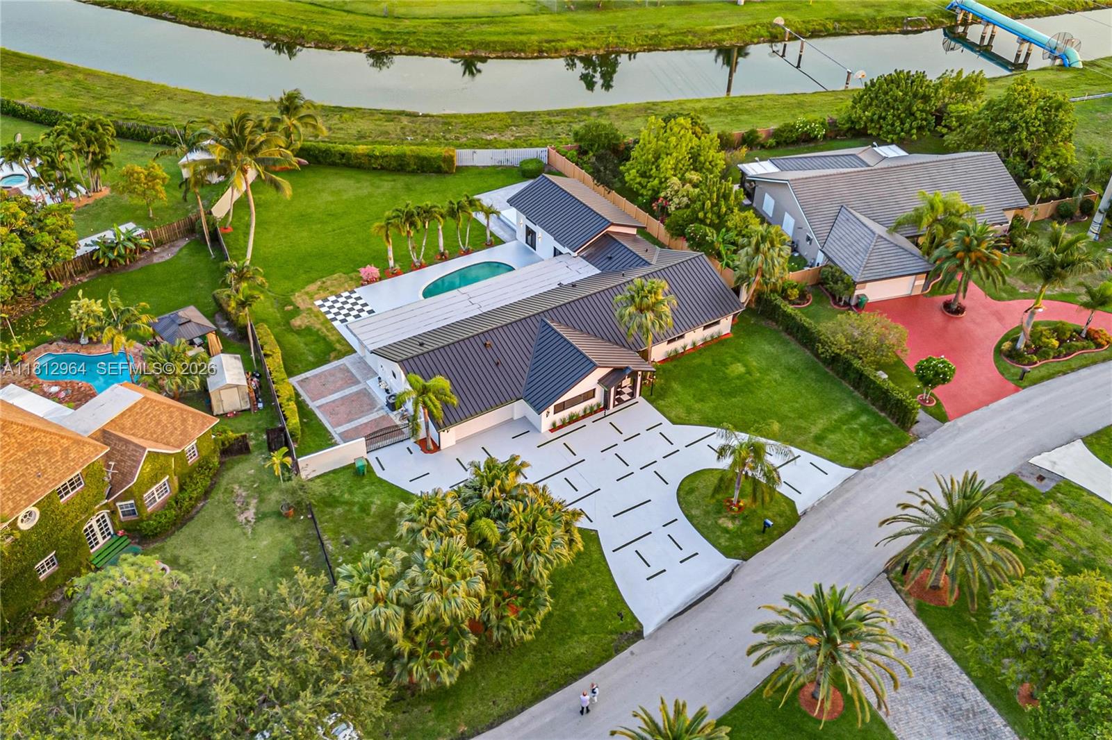 MARY ANN ESTATES 1ST ADDN - Residential