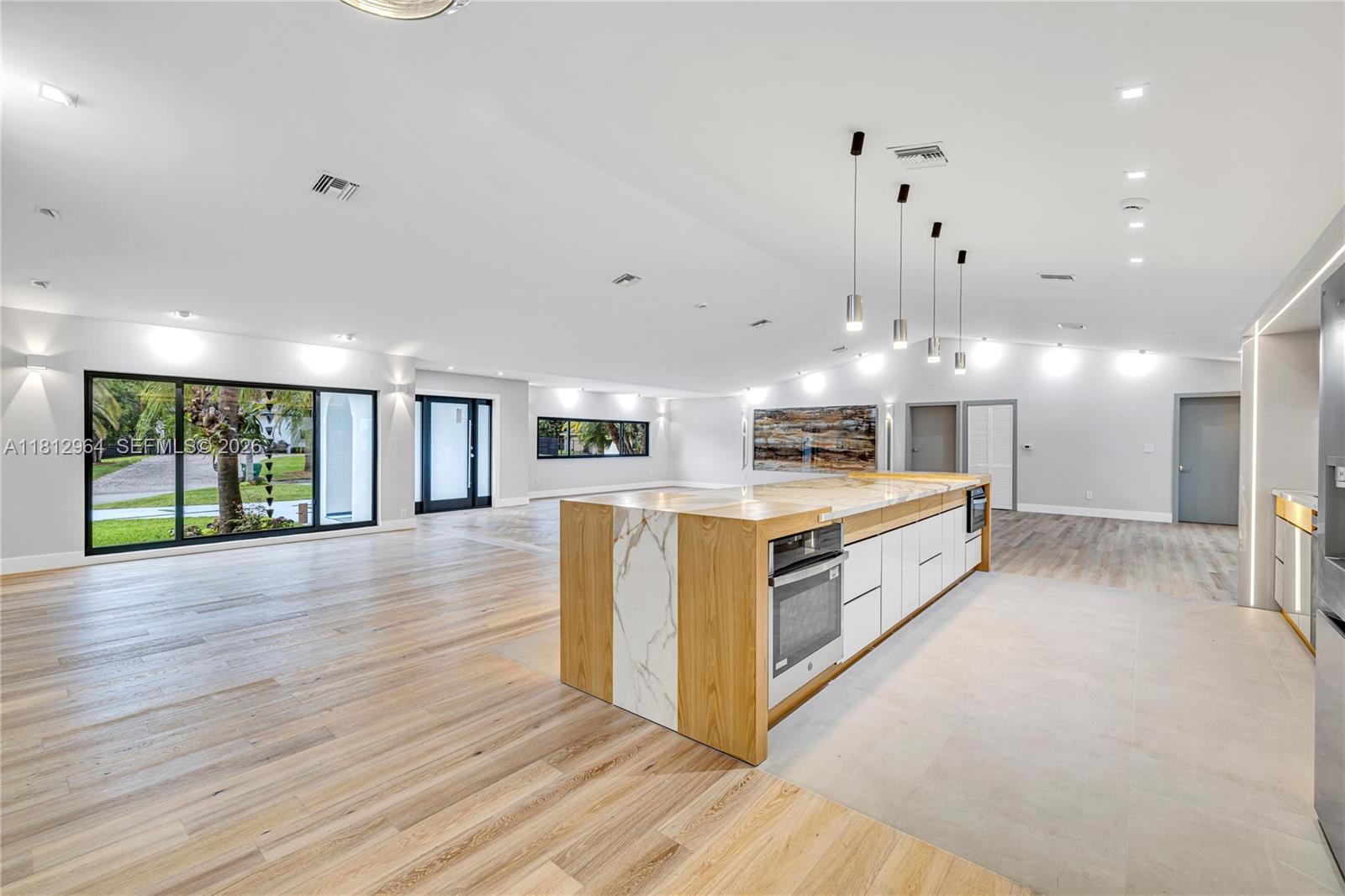 MARY ANN ESTATES 1ST ADDN - Residential