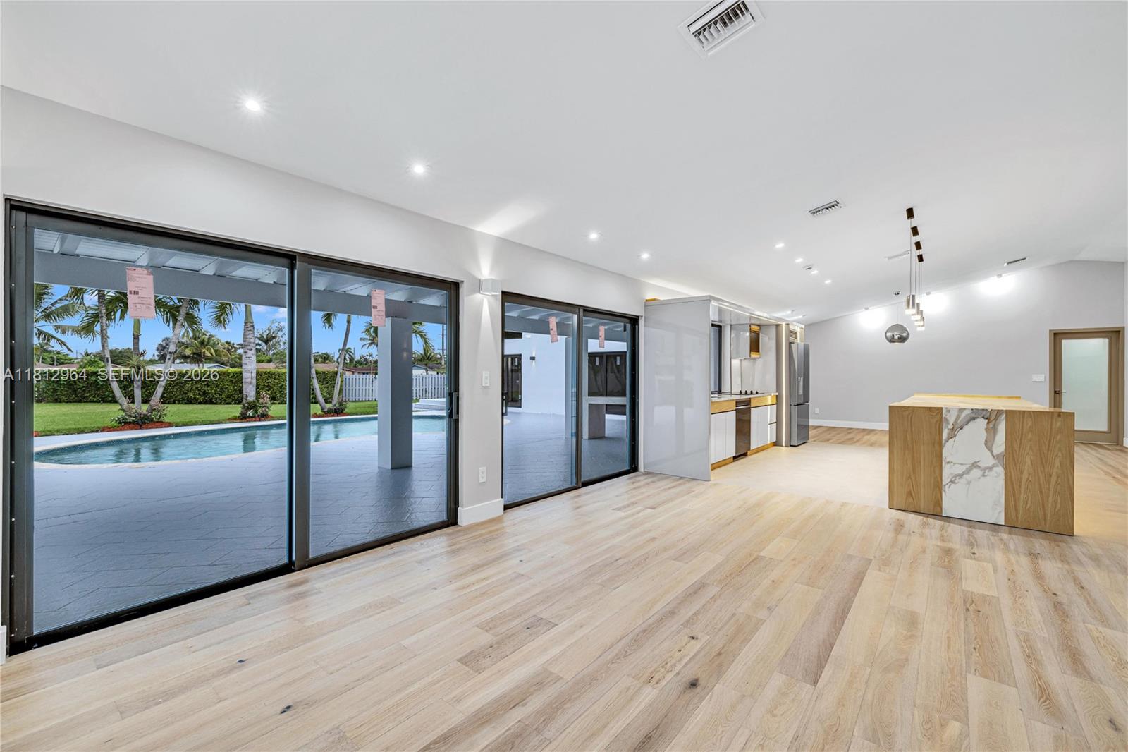 MARY ANN ESTATES 1ST ADDN - Residential