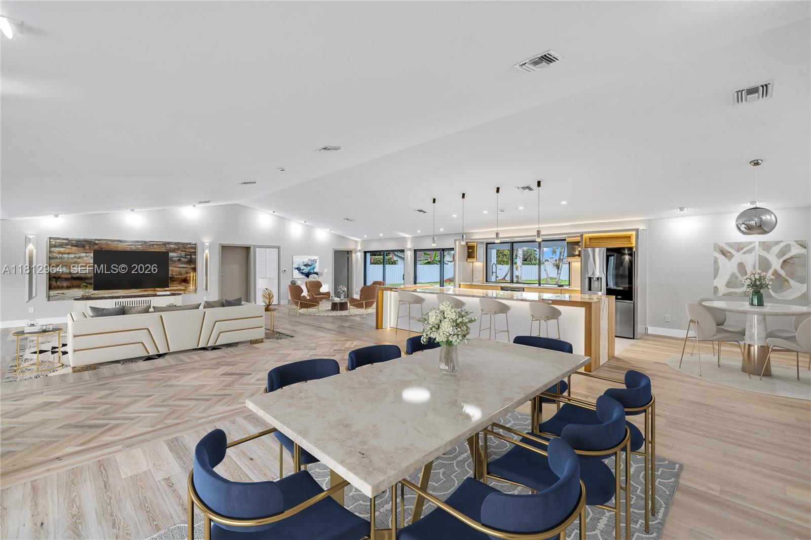 MARY ANN ESTATES 1ST ADDN - Residential