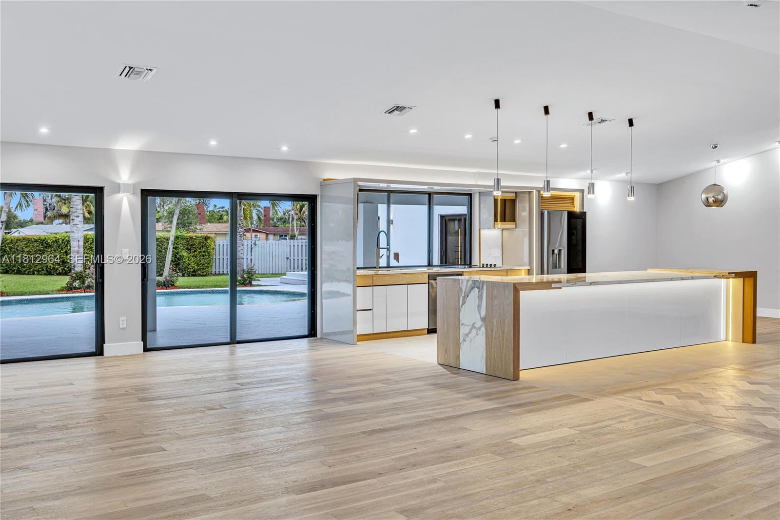 MARY ANN ESTATES 1ST ADDN - Residential