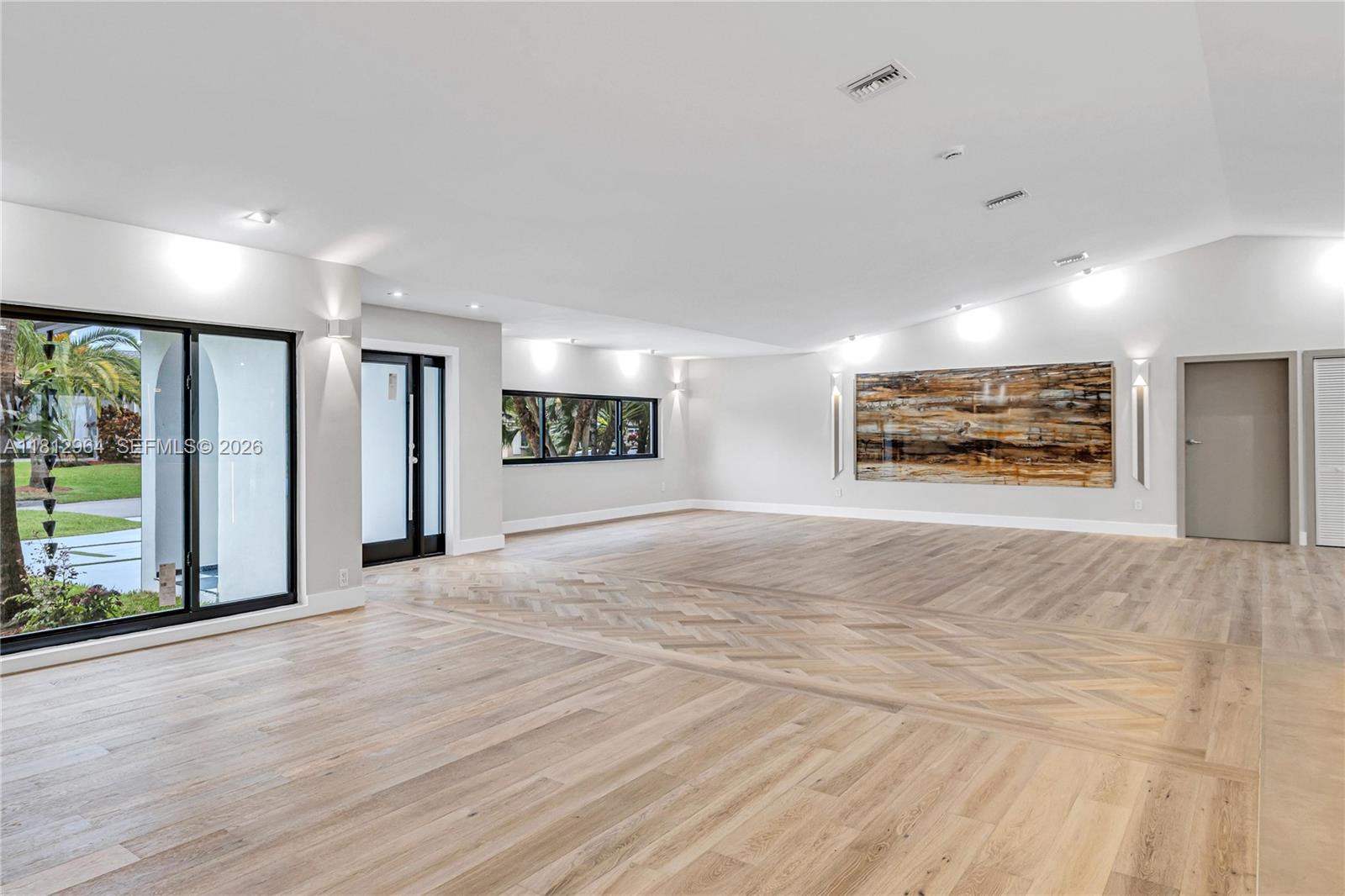 MARY ANN ESTATES 1ST ADDN - Residential