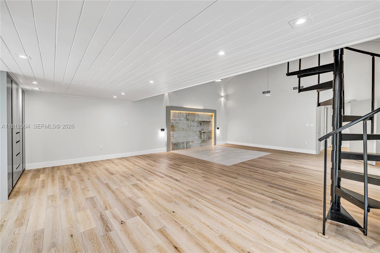 MARY ANN ESTATES 1ST ADDN - Residential