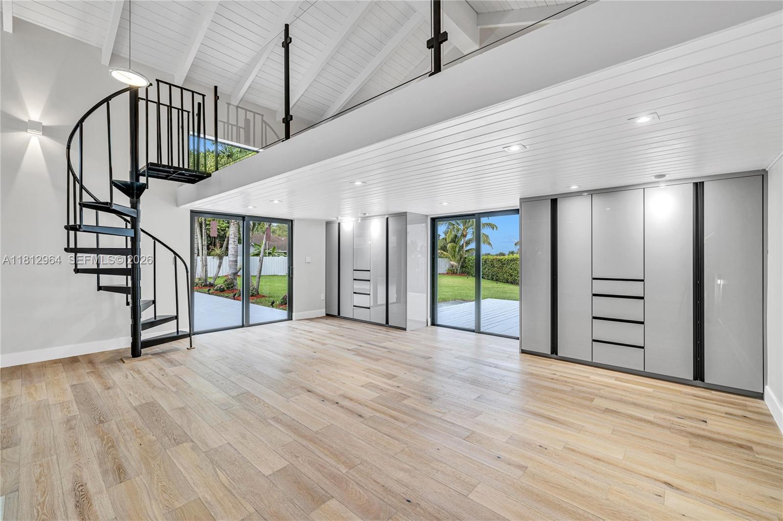 MARY ANN ESTATES 1ST ADDN - Residential