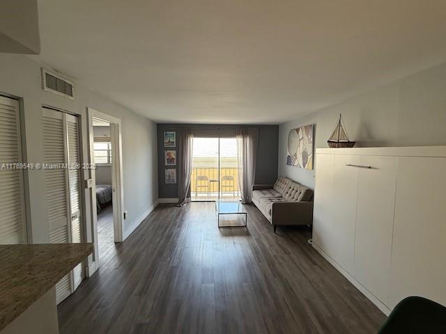 MERIDIAN PLAZA ASSOC COND - Residential