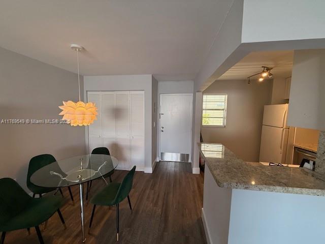 MERIDIAN PLAZA ASSOC COND - Residential