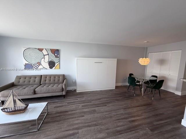 MERIDIAN PLAZA ASSOC COND - Residential