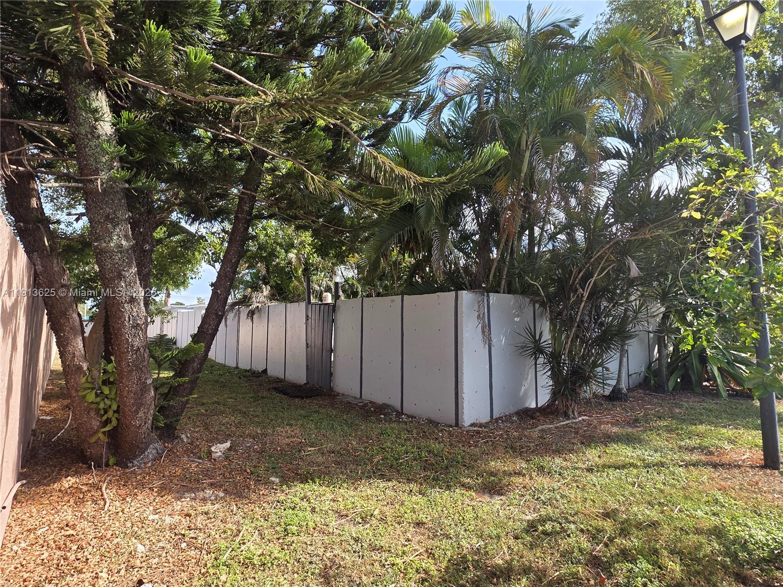 EVERGREEN HOMES VILLAS - Residential