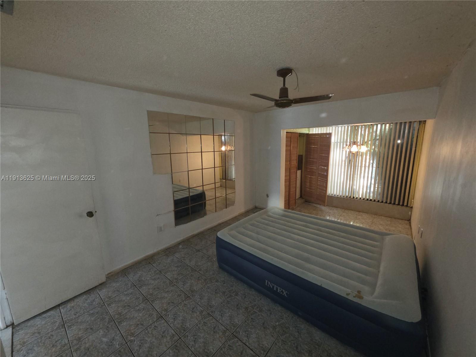 EVERGREEN HOMES VILLAS - Residential