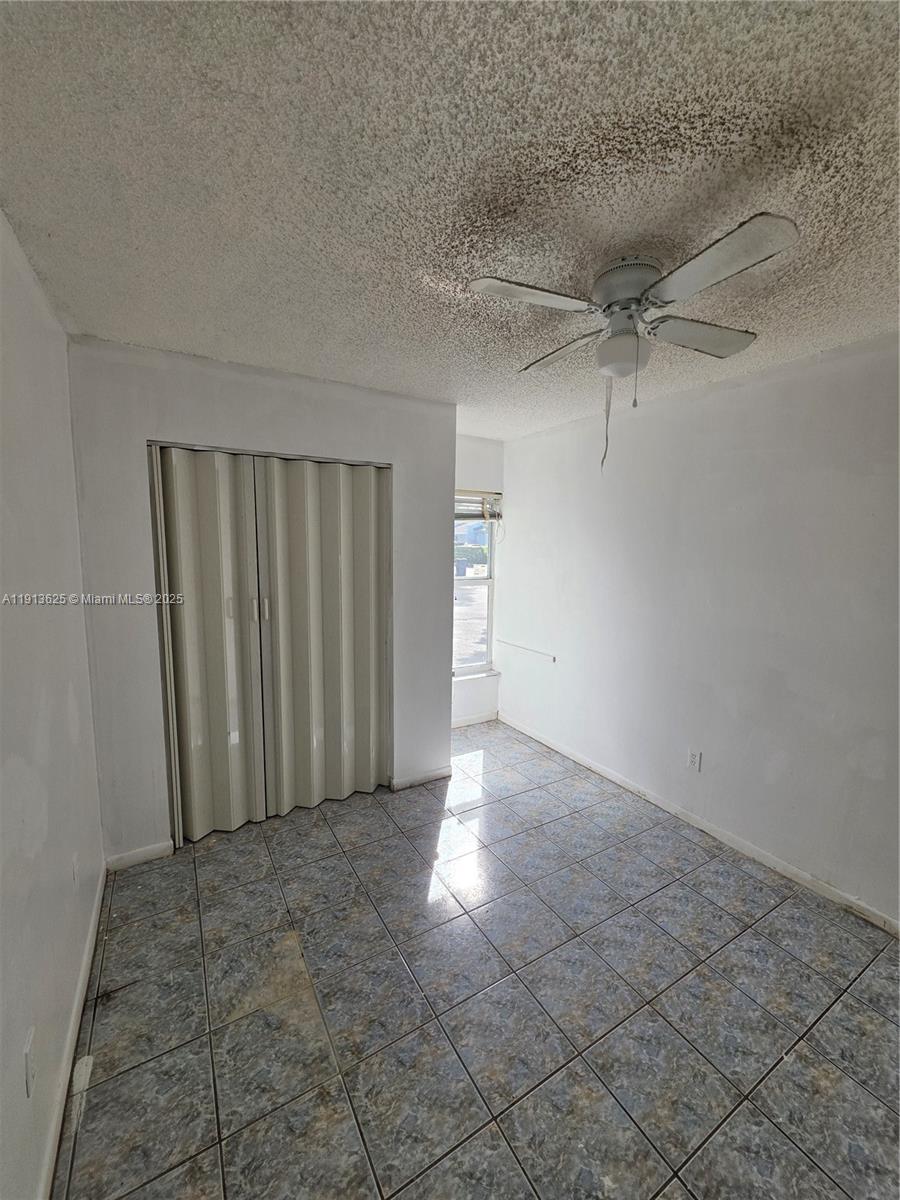 EVERGREEN HOMES VILLAS - Residential