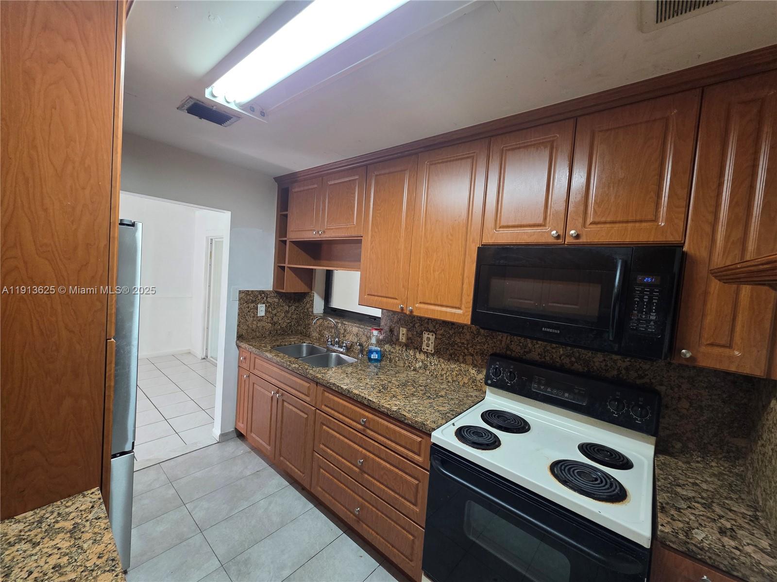 EVERGREEN HOMES VILLAS - Residential