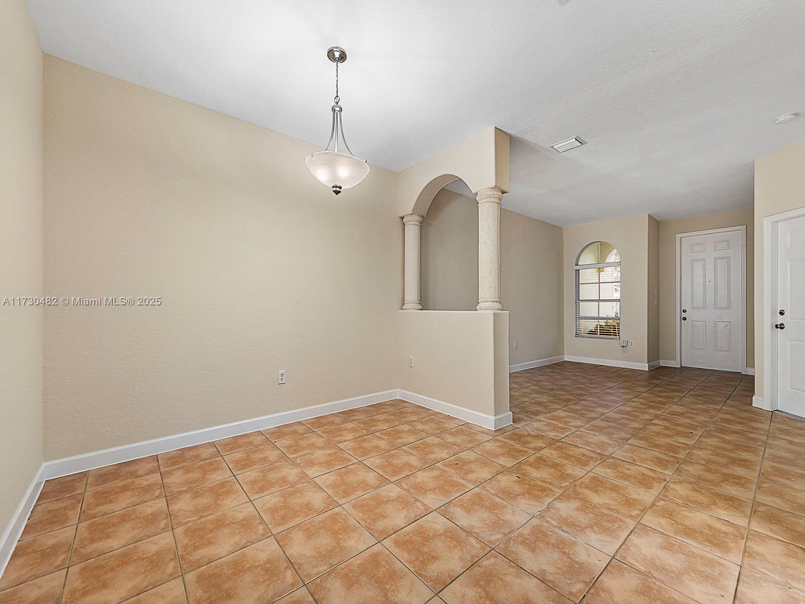 KEYS GARDEN - Residential