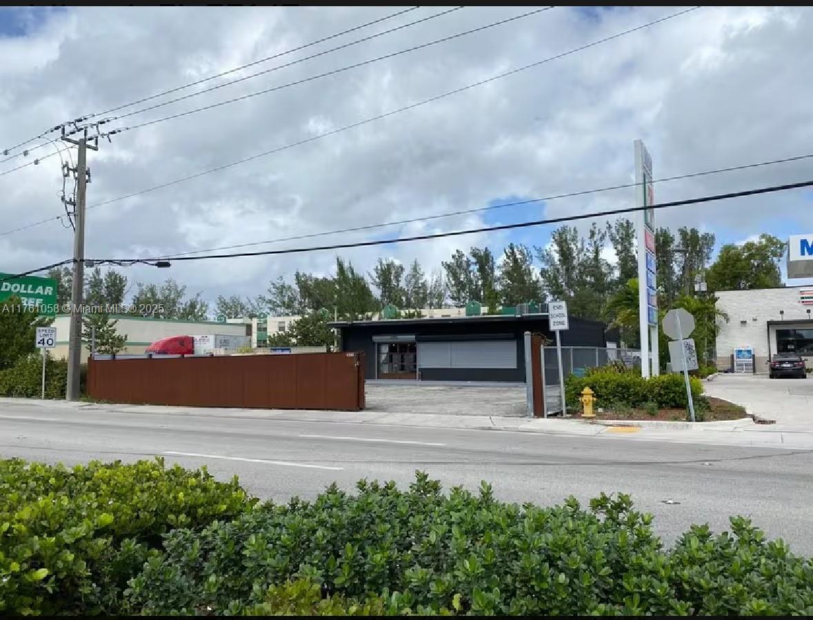 Turnkey property ready to sale. The property features a 9,750 sq. Ft lot size and 2,475 Sq.Ft of the actual area. Two private restrooms and a kitchen area are available. Central A/C. Fully fenced property. Existing Land Use: 110-Sales and Services (Wholesale facilities, Spot commercial, strip commercial, neighborhood shopping centers/plazas). The building can be used for photography, music recording, and event space.