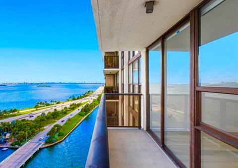 600 NE 36th St 1502 Miami FL 33137