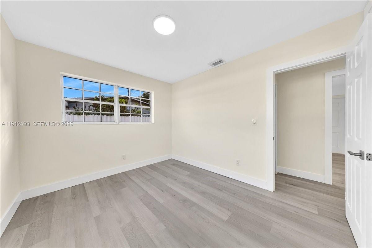 SCOTT LAKE MANOR SEC 2 - Residential