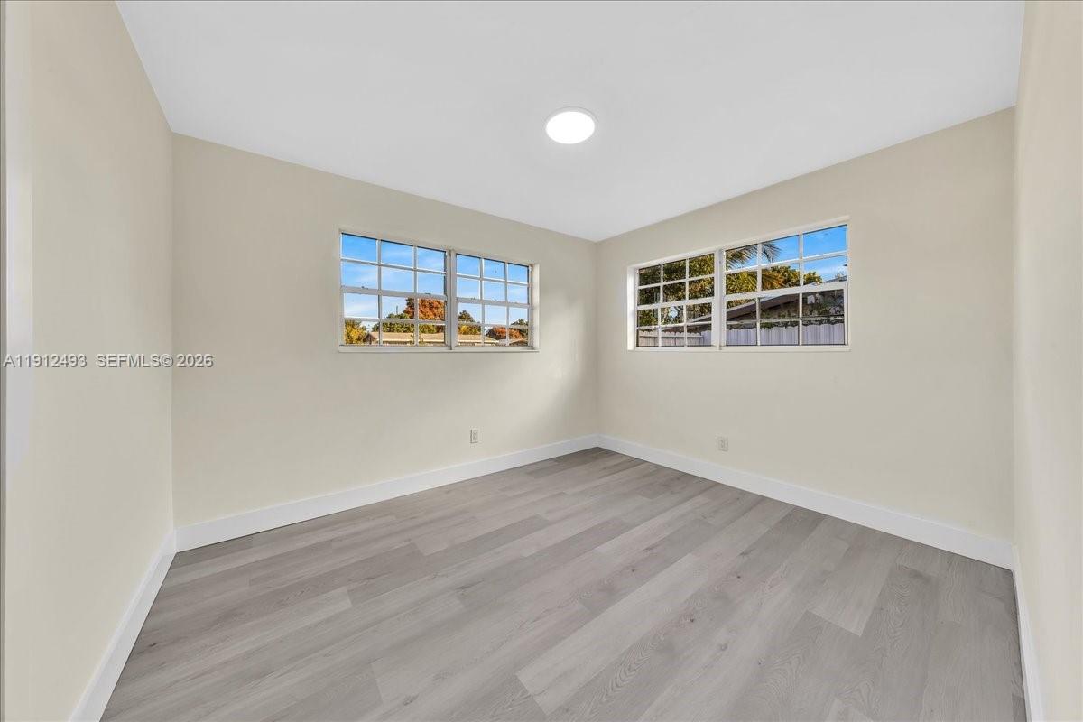 SCOTT LAKE MANOR SEC 2 - Residential