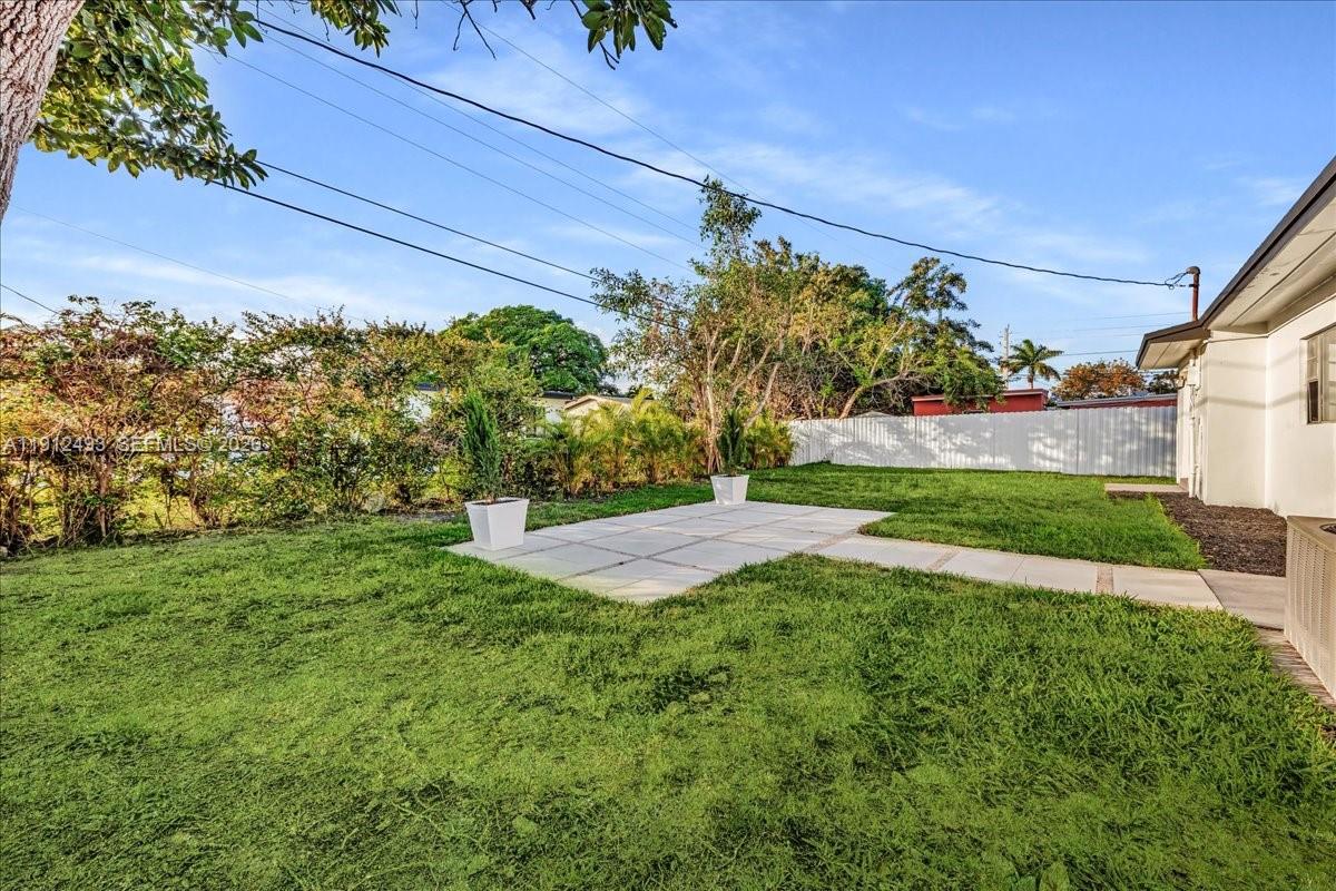 SCOTT LAKE MANOR SEC 2 - Residential