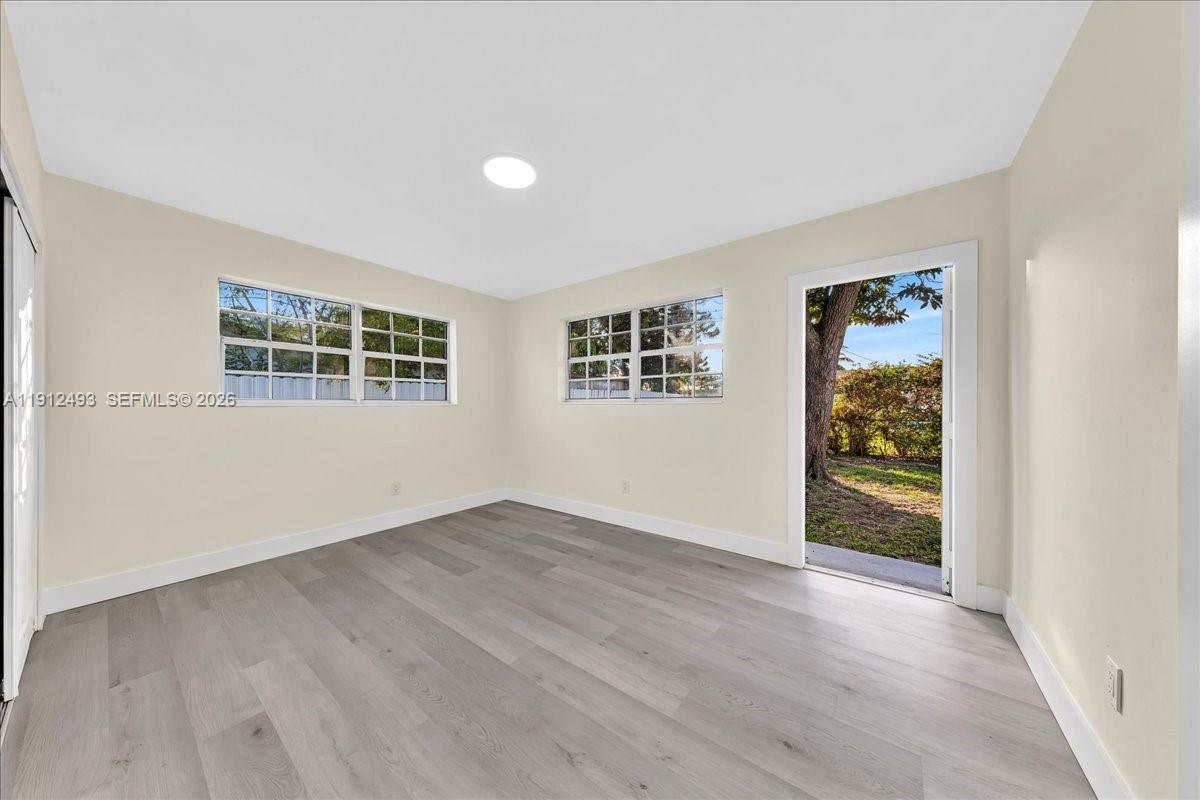 SCOTT LAKE MANOR SEC 2 - Residential