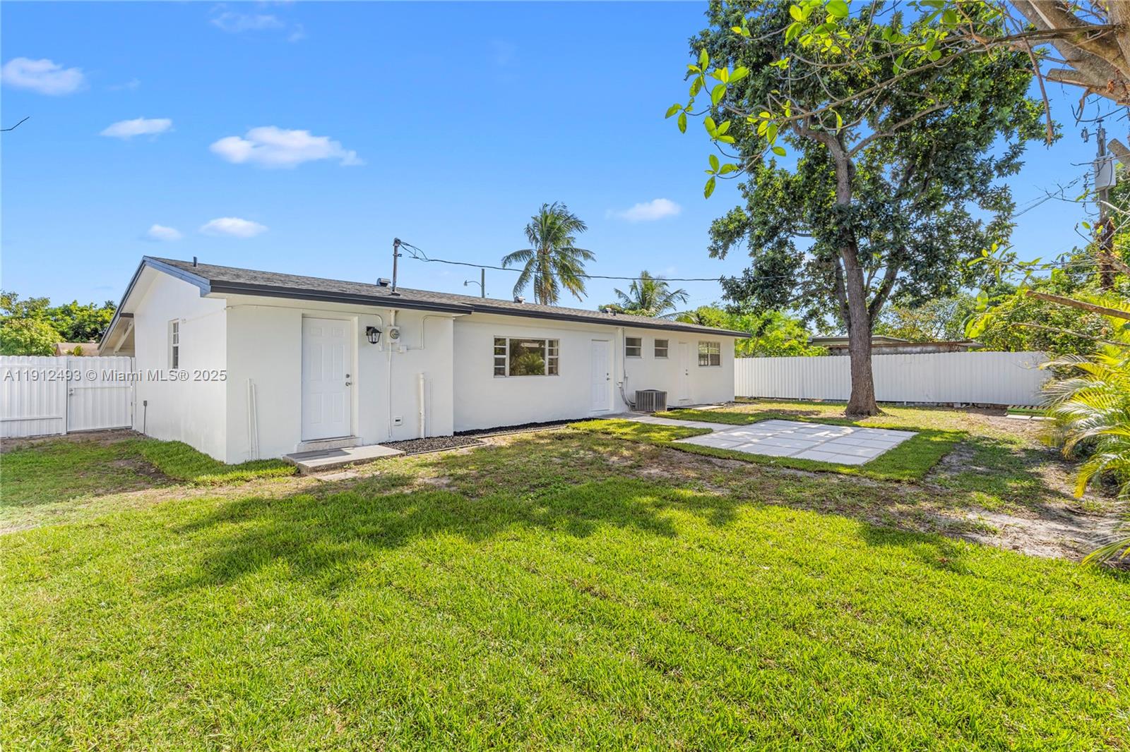 SCOTT LAKE MANOR SEC 2 - Residential