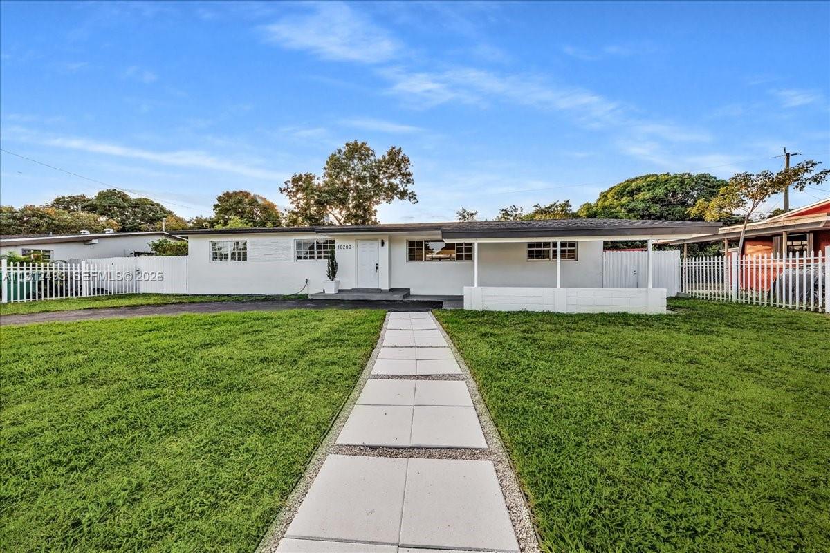 SCOTT LAKE MANOR SEC 2 - Residential