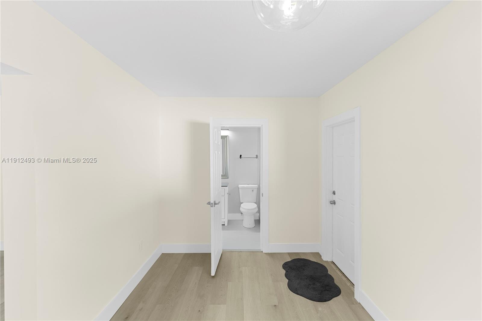 SCOTT LAKE MANOR SEC 2 - Residential