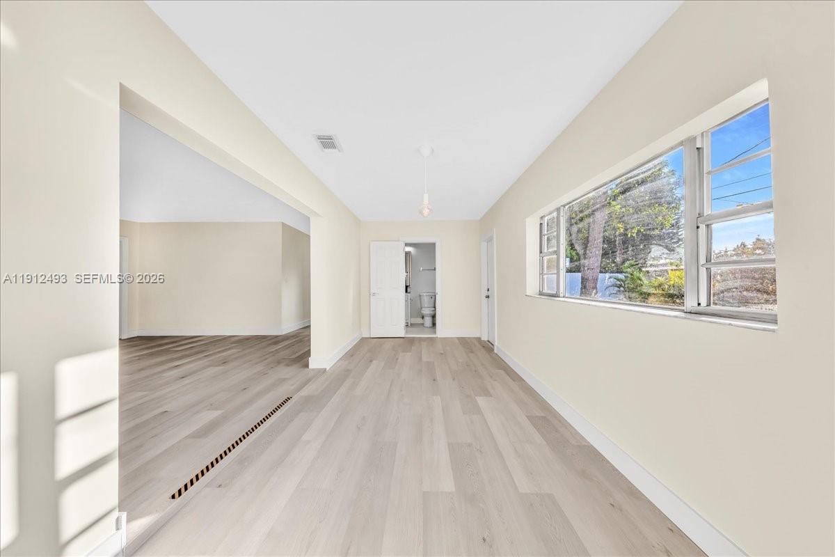 SCOTT LAKE MANOR SEC 2 - Residential