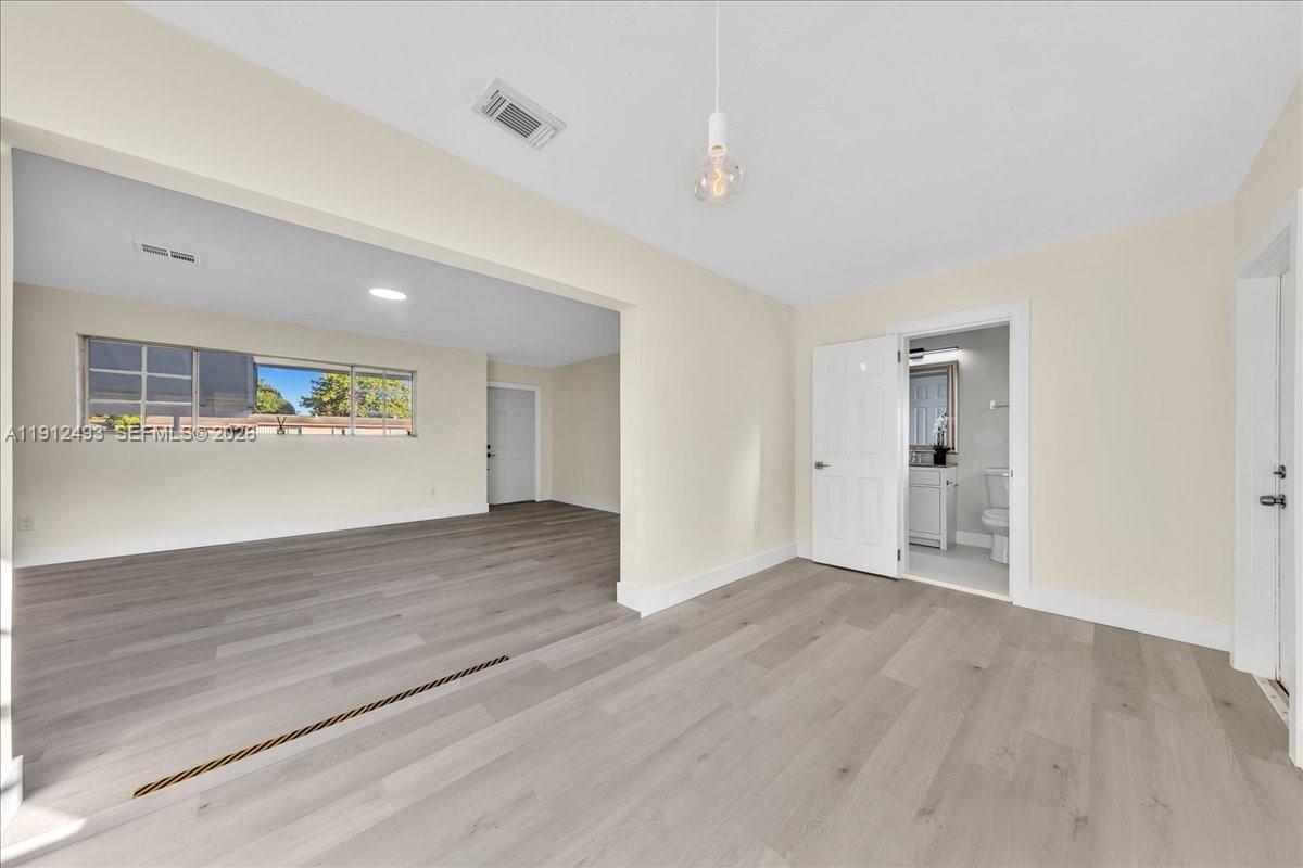 SCOTT LAKE MANOR SEC 2 - Residential