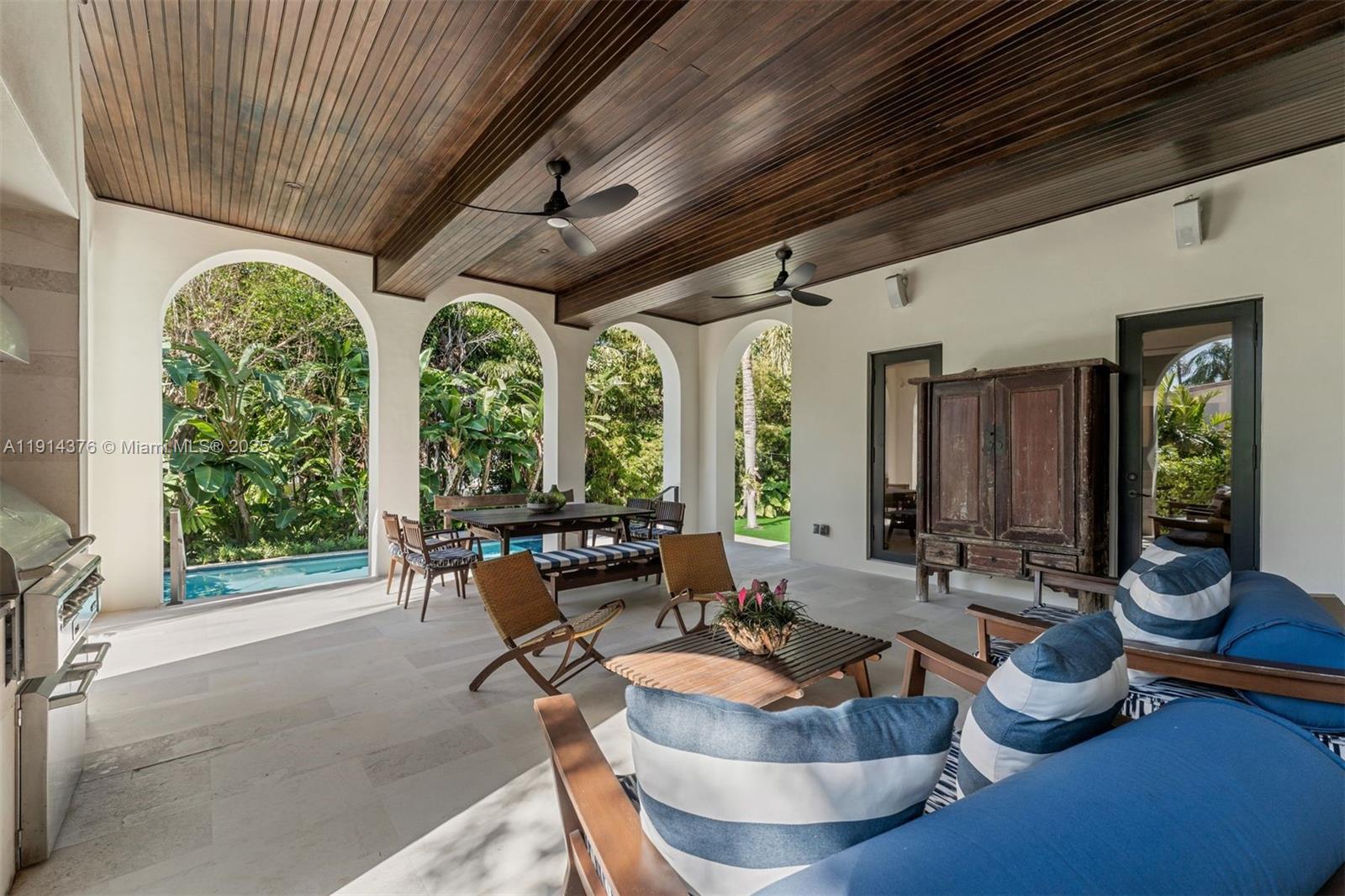 HOLIDAY COLONY - Residential