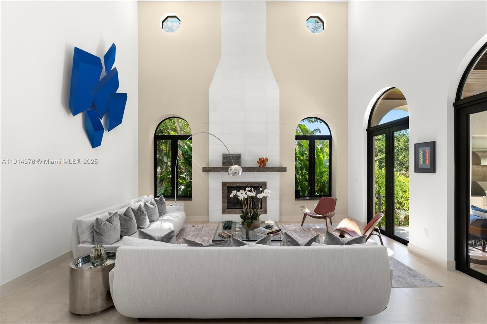 HOLIDAY COLONY - Residential