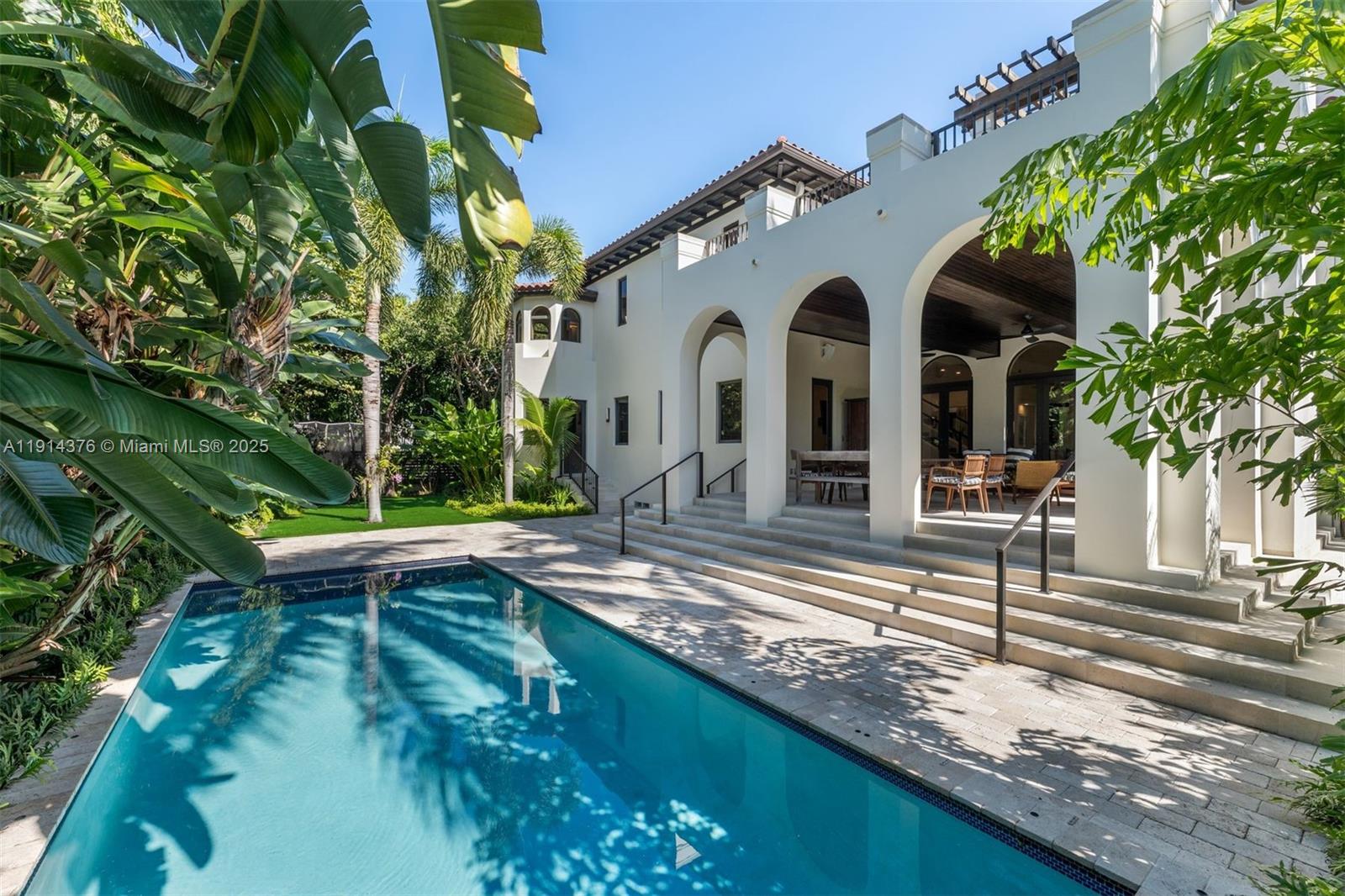 HOLIDAY COLONY - Residential