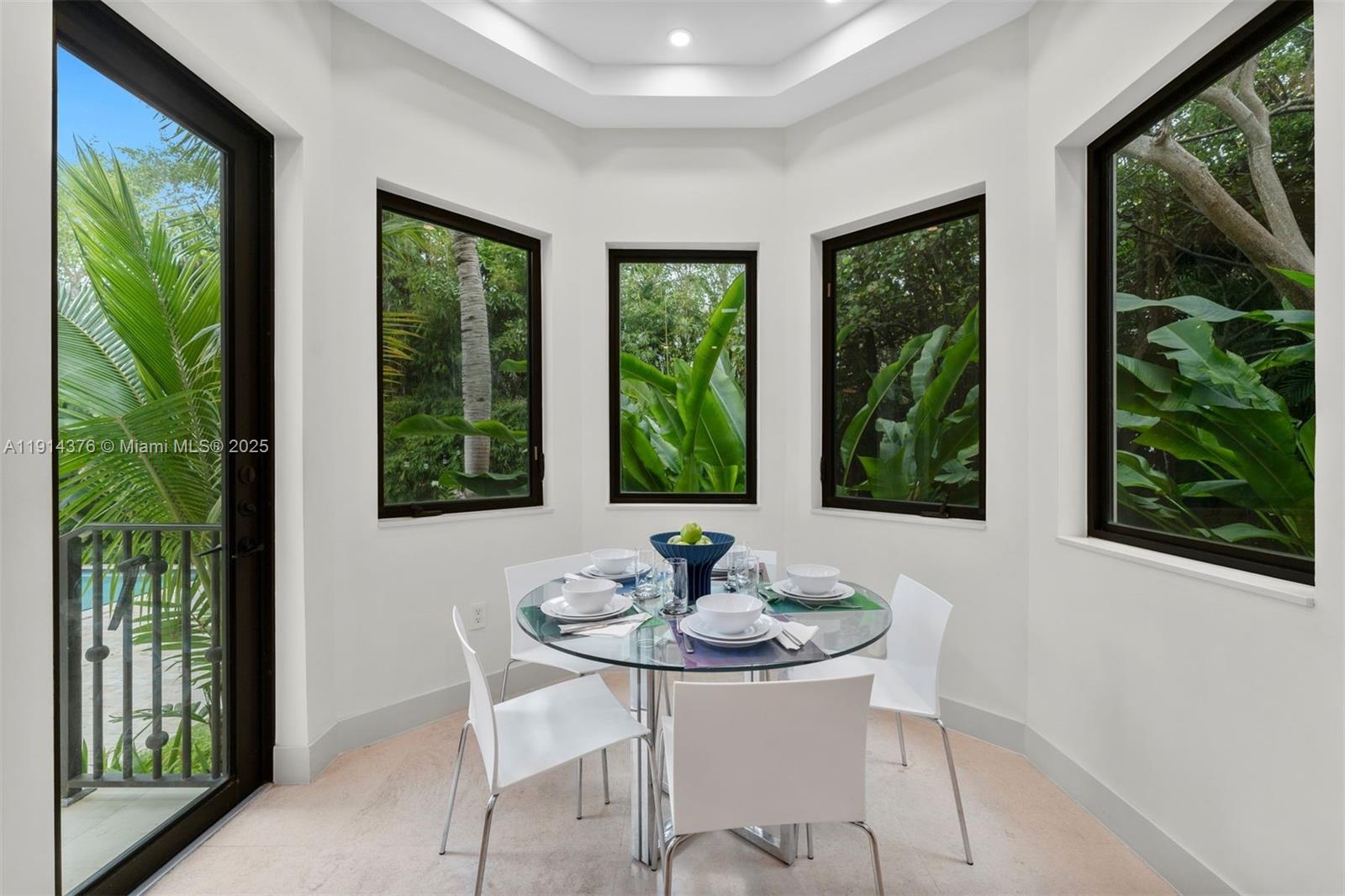 HOLIDAY COLONY - Residential