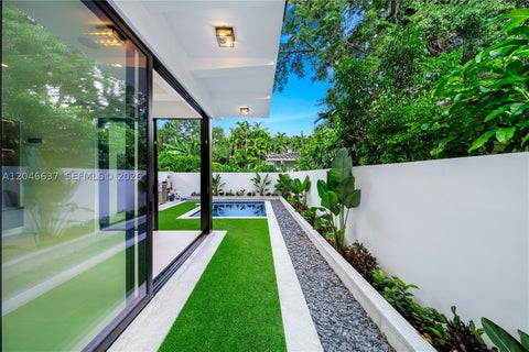Tiny photo for 2712 S Le Jeune Rd, Coral Gables, FL 33134 (MLS # A12046637)