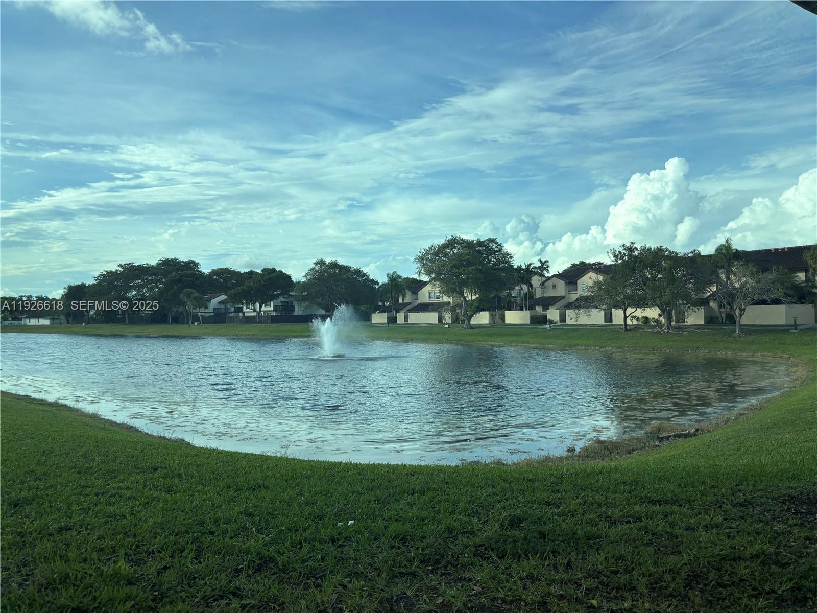 HOST CROSSINGS - Residential Lease