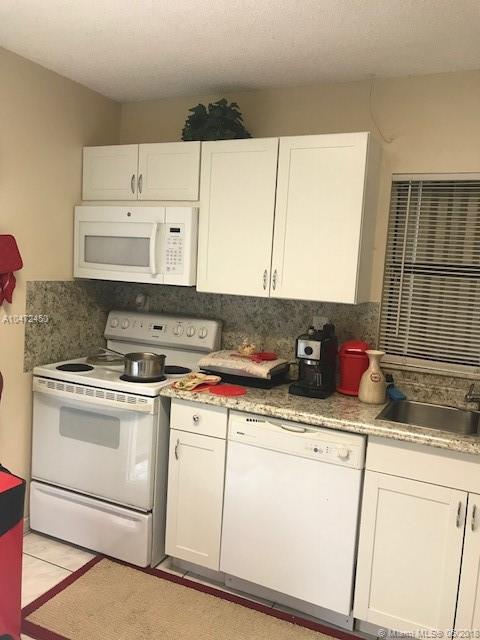 WOODGATE NORTH - Residential