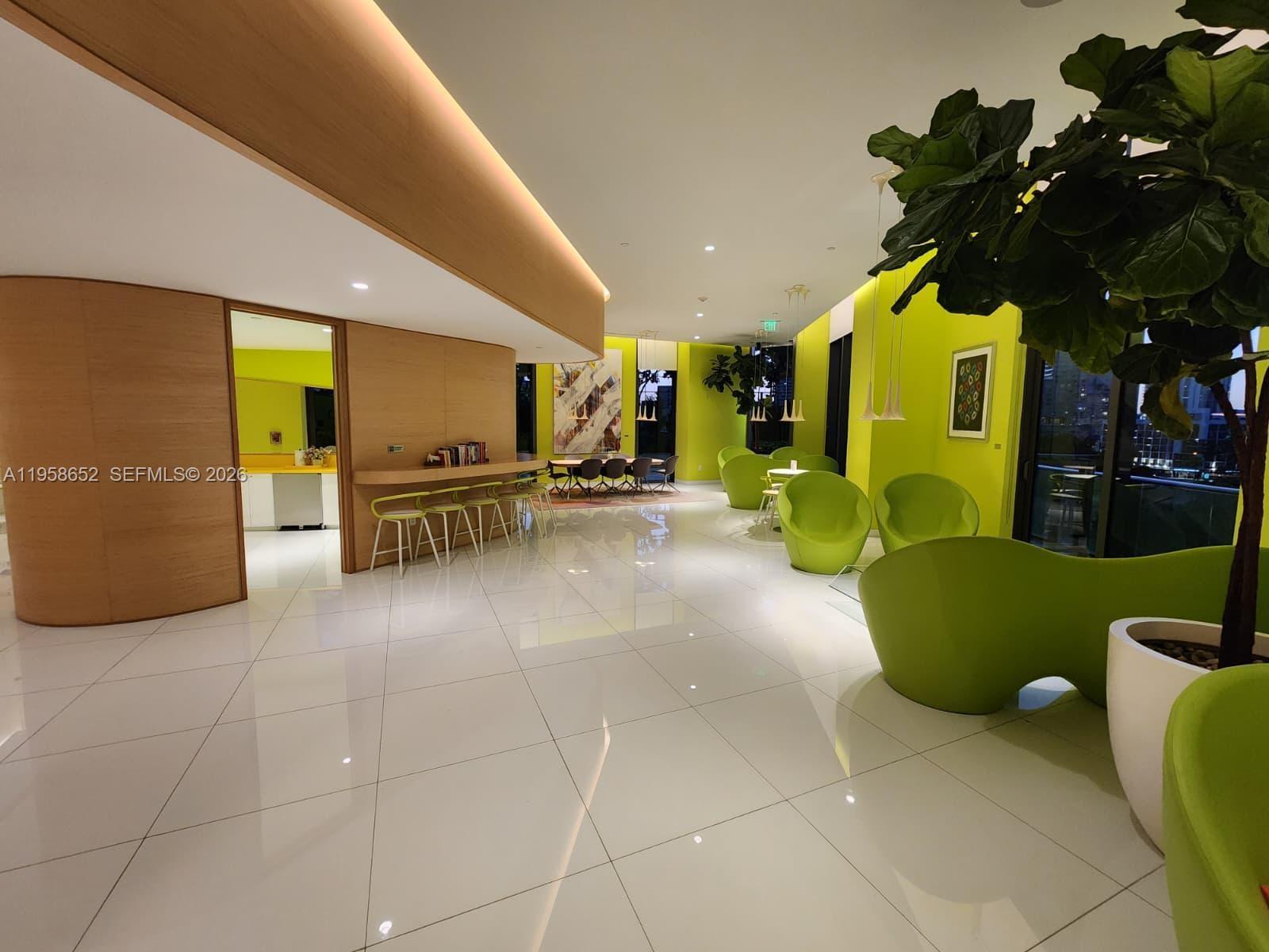 PARAISO BAYVIEWS CONDO - Residential